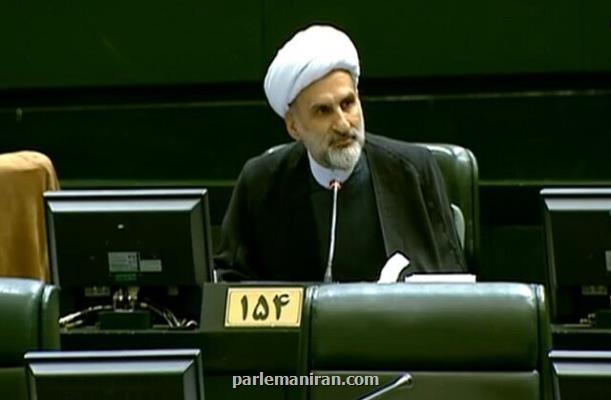 واکنش نماینده روحانی مجلس به عکس گرفتن طلبه قمی از یک زن