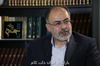 بافت فرهنگی جامعه بعنوان پایه توسعه در جهاد دانشگاهی مورد توجه قرار گیرد