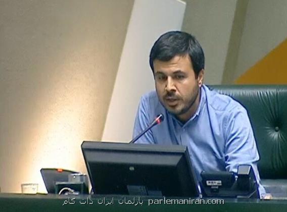 نگاه ما در پیمودن مسیر انقلاب باید به عظمت راه طی شده و قله پیش رو باشد