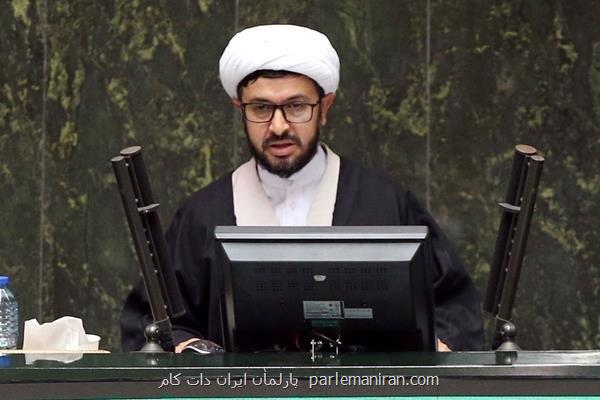 احزاب در افزایش مشارکت مردم در انتخابات نقش بسزایی دارند