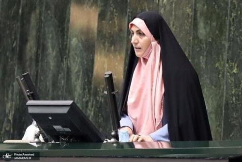 پس لرزه های حضور 2 مجری صداوسیما در دانشگاه شریف بعنوان استاد