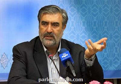 نماینده مجلس توپ را به زمین دولت انداخت