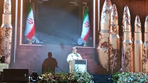 خاطره دریادار ایرانی از نگرانی غربی ها در رابطه با کشتی های تجاری و پاسخش به آنها