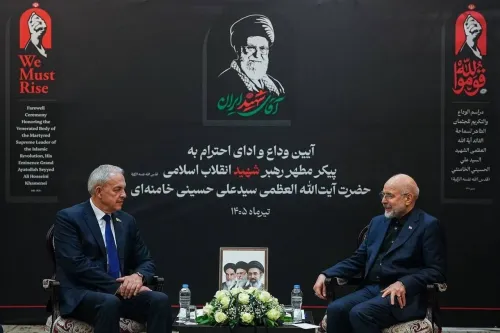 جمهوری اسلامی در حوزه های دفاعی و سیاسی به پیروزی رسید