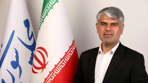 کسانیکه مدعی تحمیل مسایل به رهبری هستند، یا با ساختار جمهوری اسلامی ناآشنا هستند یا به ولایت فقیه اعتقادی ندارند