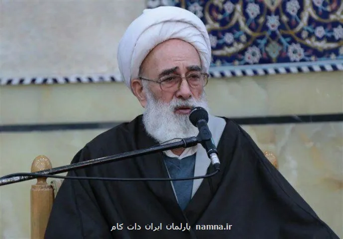 تبعیت از رهبری اطاعت از فرمان امام عصر(عج) است