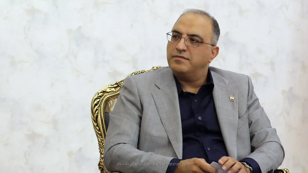 انتقاد عضو کمیسیون اقتصادی مجلس از افزایش تعرفه اینترنت در شرایط فشار فعلی پذیرفتنی نیست